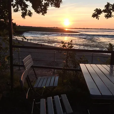 Holiday home Rosalies Sunsetview *